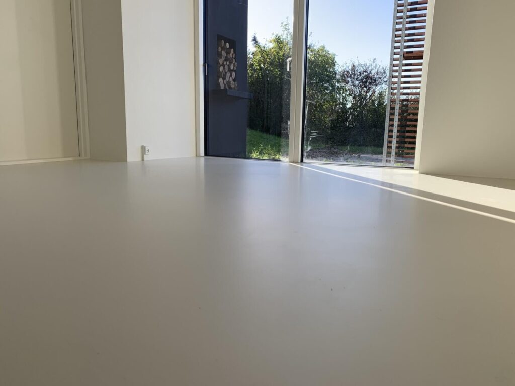 Støjreducerende gummibelægning
